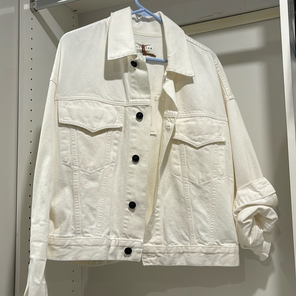Detroit Trucker white denim jacket